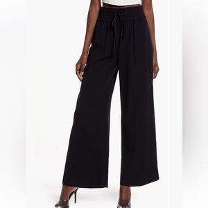 Open Edit
Drawstring Wide Leg Pants
